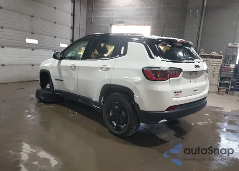 2019 Jeep Compass Altitude 4X4 from USA, damaged, VIN 3C4NJDBB8KT838985
